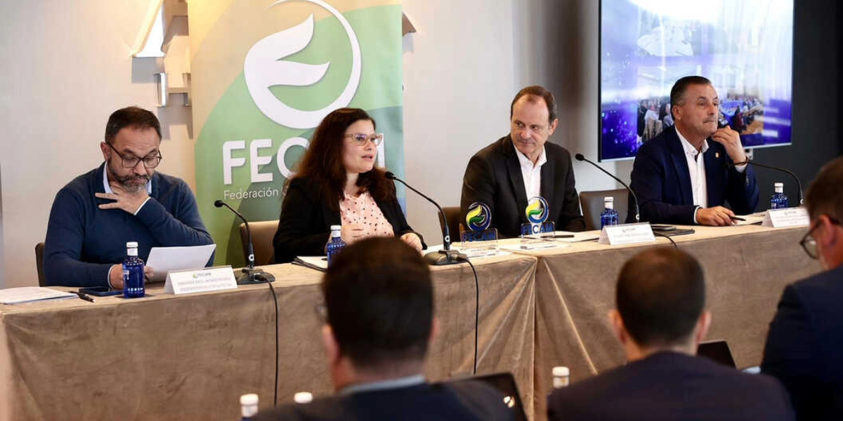 Personal de FECAM planta cara a los recortes