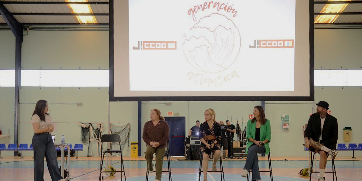 Acto presentacion podcast de juventud