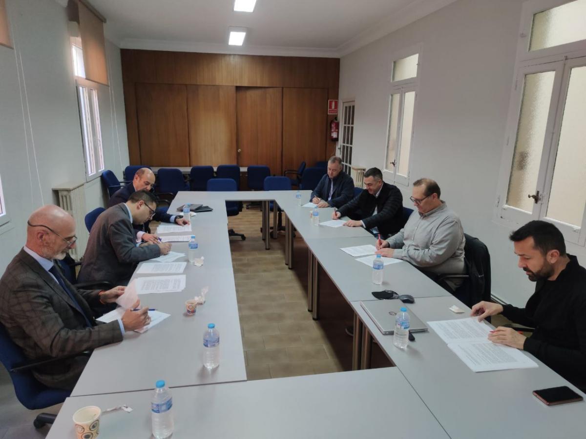 CCOO, UGT y la Confederacin Espaola del Vidrio y la Cermica, CONFEVICEX, han firmado hoy el Convenio del Vidrio y Cermica