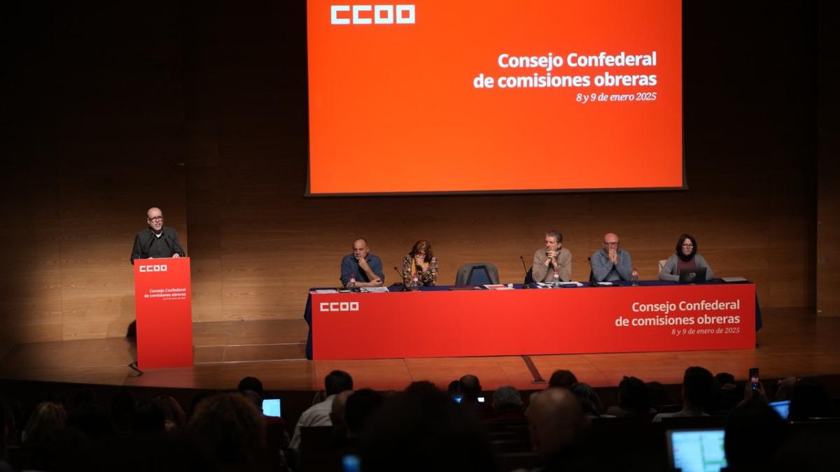 Unai Sordo presenta el informe al Consejo Confederal