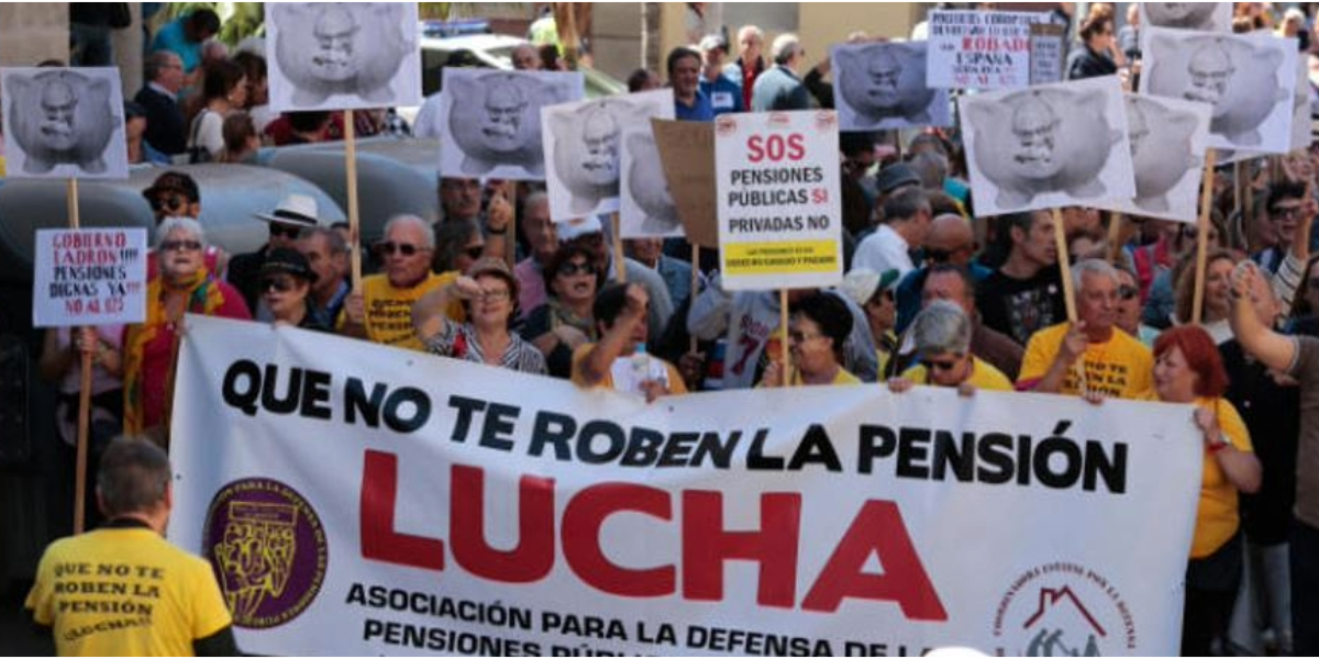 foto de protestas anteriores de la asociación para la defensa de las pensiones públicas en Canarias