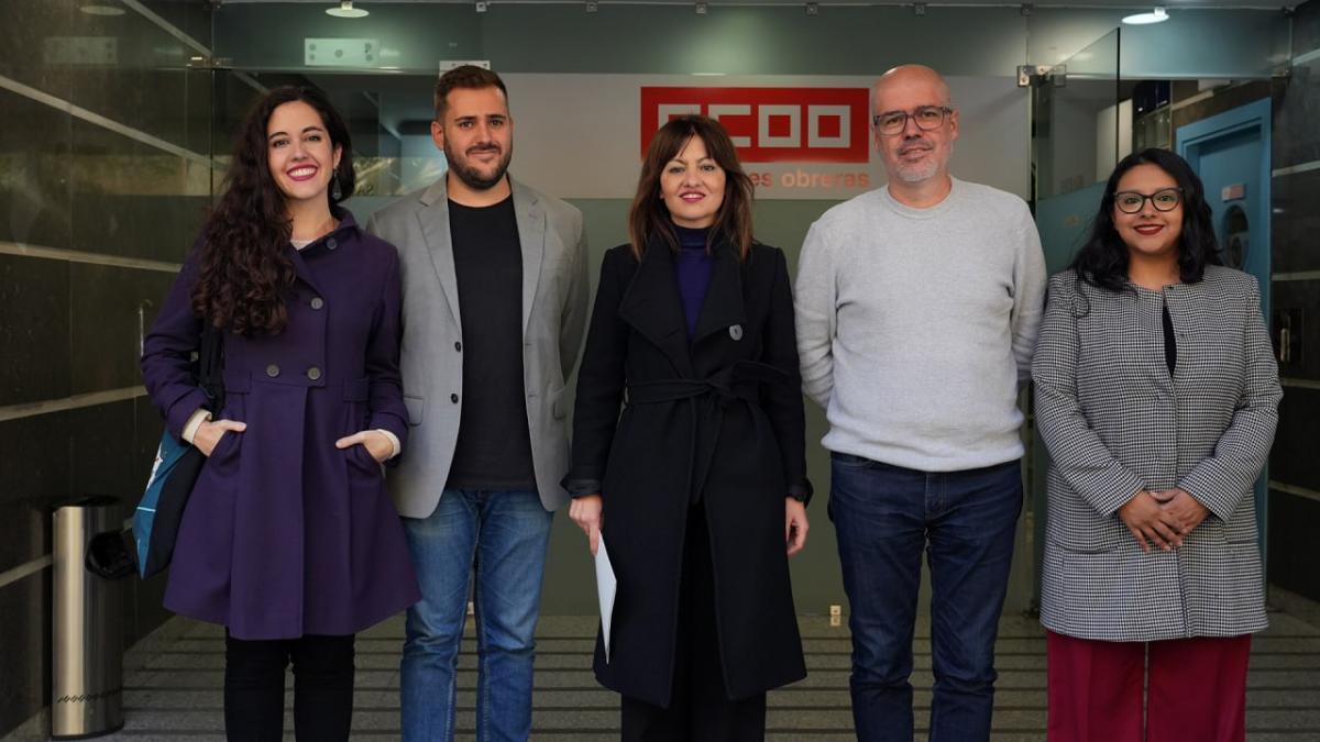 Asistentes a la reunin entre CCOO y el Ministerio de Juventud e Infancia